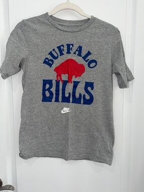 The Nike tee Gray Buffalo Bills Graphic Tee with Red & Blue Logo youth large
